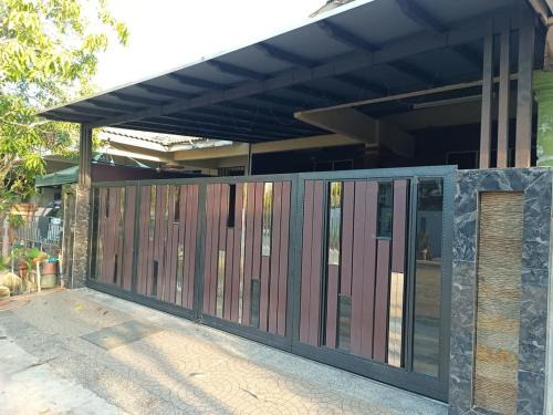 ALF HomeStay Balok Gebeng