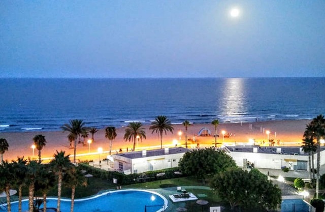 ALICANTE, GREAT VIEWS, SUN FOUR SEASSON AND BEACH (3 BEDROOMS) WIFI