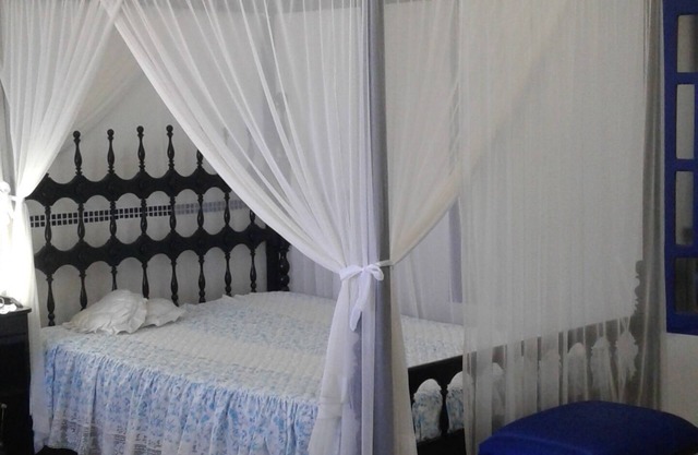 All close by! Beautiful colonial apartment in the center of Porto Seguro, sea view.