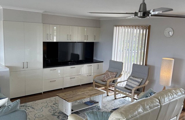 All Decked out - Large wide decks and breathtaking views are what 'ALL DECKED OUT' is all about. Take in the National Park in one direction, the beautiful inland lakes on sunset to the rear and Kangaroo Island over the ocean in the distance.