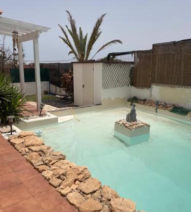 Aloha Villa con piscina