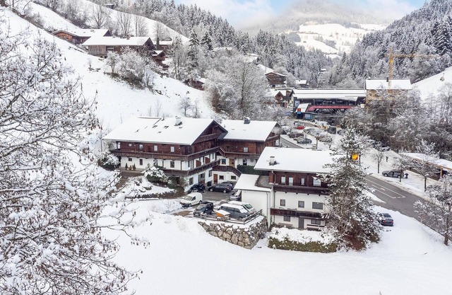 Alpbach: apartment by the ski lift