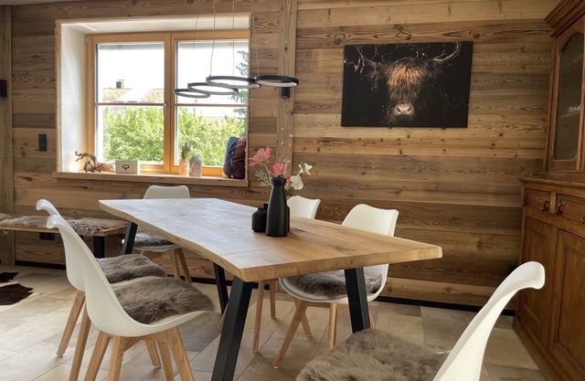 Alpenchic vacation apartment for up to 6 people