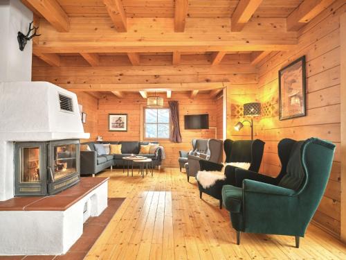 Alpenglück Chalet Schladming - Dachstein by AA Holiday Homes