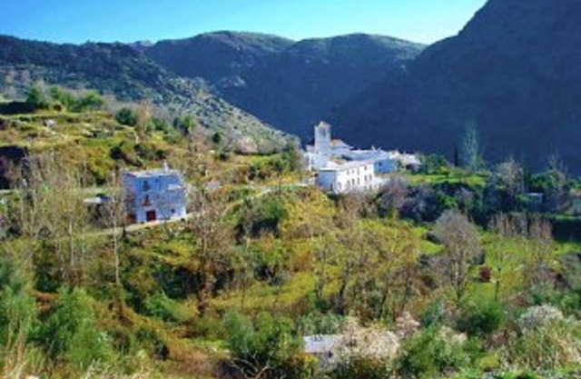 Alpujarras. 500 Year Old Stone House In Whitewashed Hamlet. A Walkers’ Heaven!