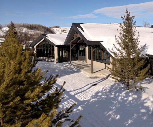 Altai Mountains Resort