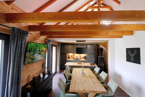 Alte Försterei - Luxus-Fewo JÄGERHEIM mit Pool & Sauna