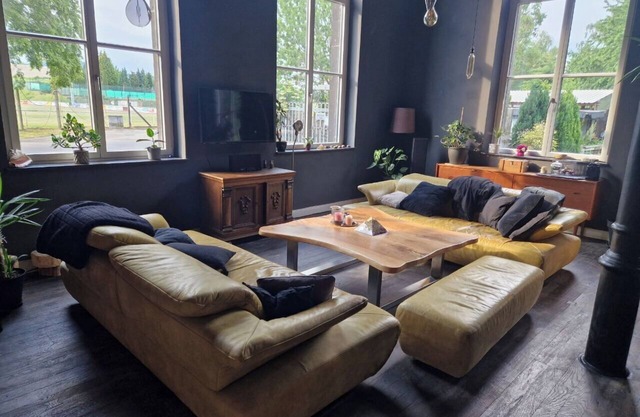 Alter Bahnhof Kruft with whirlpool & garden - prices may vary!