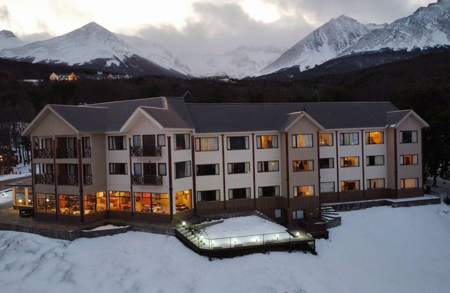 Altos Ushuaia Hotel & Resto