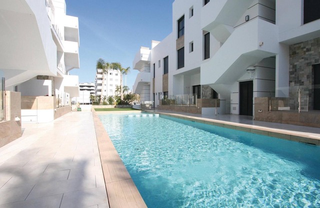 Amazing apartment in Arenales del sol