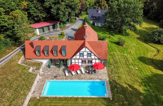 Amazing home in Eiterfeld with WiFi