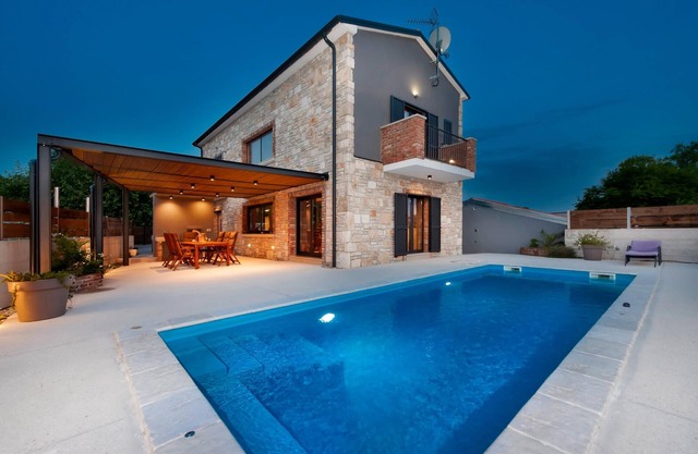 Amazing home in Kanfanar