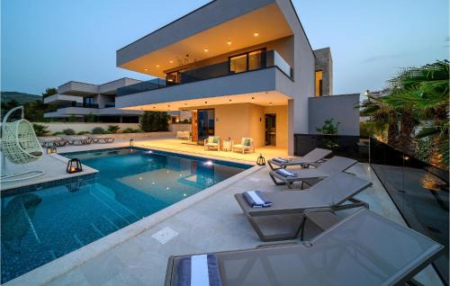 Amazing Home In Marina With Sauna