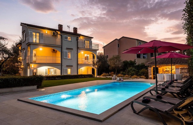 Amazing home in Porec with WiFi