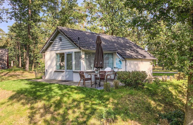 Amazing home in Stramproy with WiFi