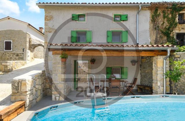 Amazing home in Susnjevica with WiFi