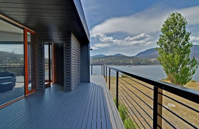 AMAZING ICONIC 5-✨️ LUXURY WATERFRONT MANSION RETREAT ON THE FAMOUS RIVIERAWALK