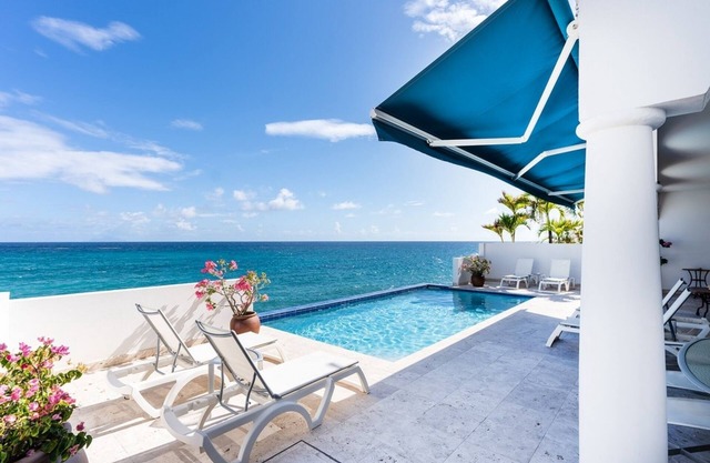 *AMAZING RATES FOR CERTAIN WEEKS* Luxury 4 bedroom villa at Shore Pointe