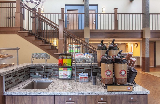 AmericInn by Wyndham Mankato Event Center