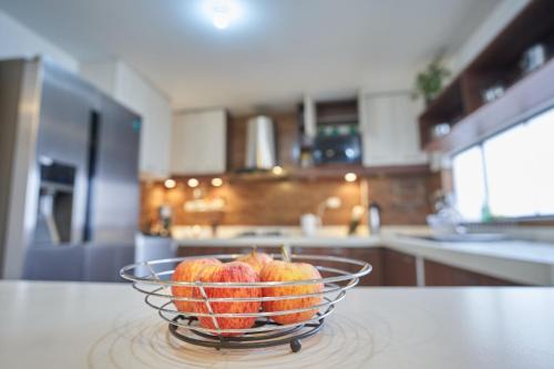 Amplio y Acogedor Departamento Familiar,Full Equipado, Bello y Céntrico