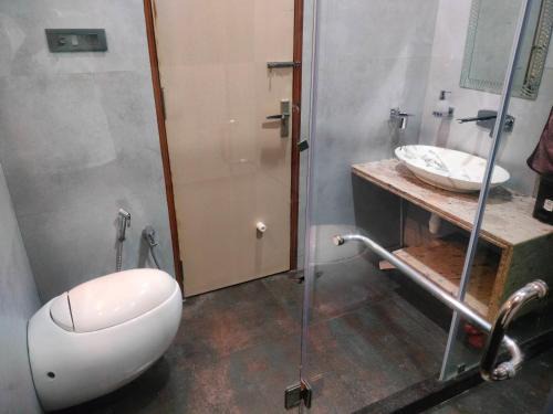 Amritam Palace A Luxury AC Home Stay