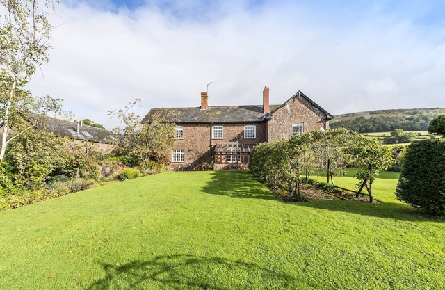 An exceptionally spacious holiday home overlooking a beautiful rural valley.