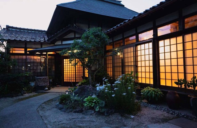 An old private house with a hearth whole house rental/Tohaku-gun Tottori