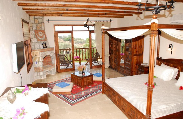 An unspoilt setting, luxurious surroundings and a warm, personal welcome