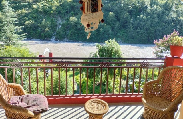 Anand-Ganga Yoga Guesthouse