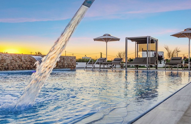 Anemonisia Skyrian Living