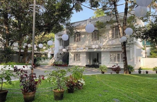 Ann's Home stay and events , Kumbalanghi,20 minutes to Ernakulam railway station