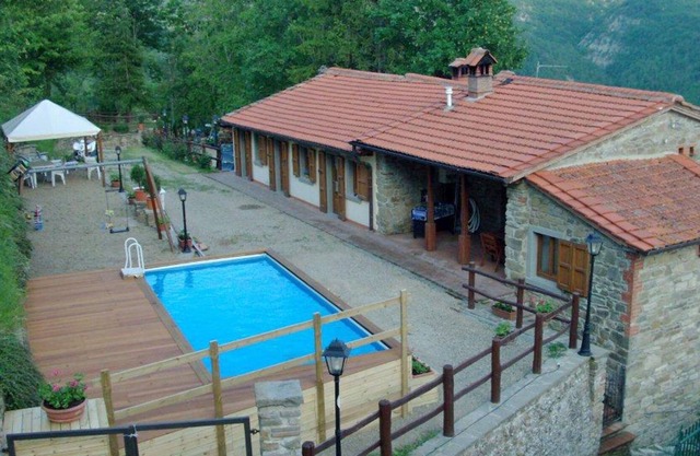 Annarita - Country house with swimming pool in Casentino Valley, Tuscany
