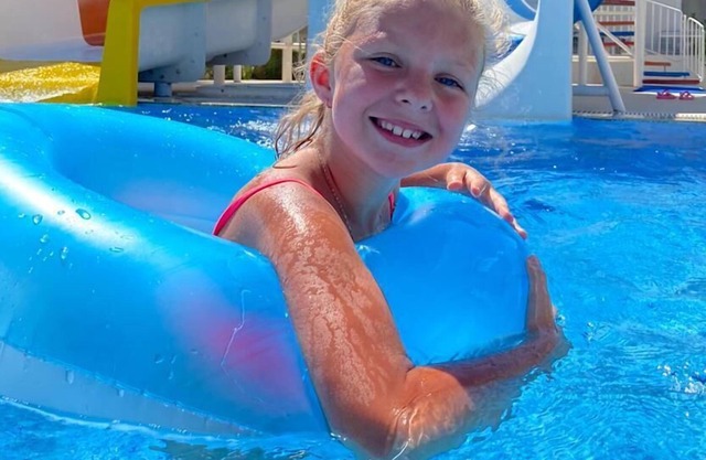 Antalya belek 2 nirvana club with waterslide separate bedrooms familie complex