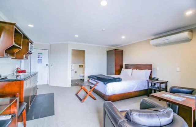 Aotea Motor Lodge