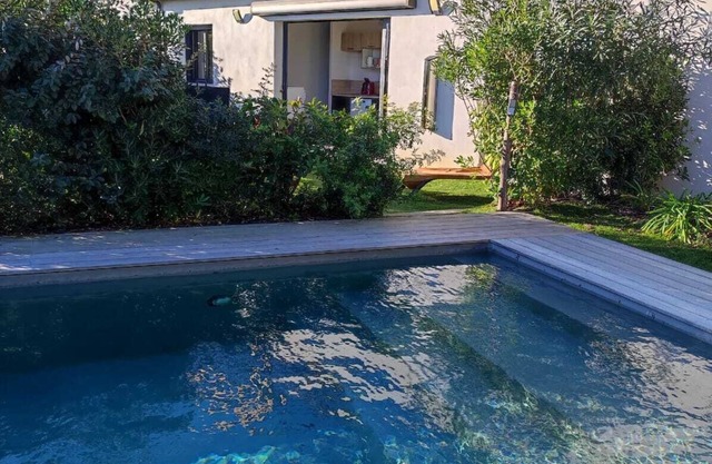 Appartement Totalement Indépendant Dans Maison Plage à 15 mn à Pieds Piscine