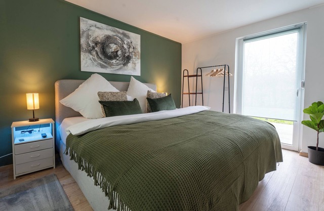 Apart79 Modern Industrial Design 3Room with Terrace and Garden Free Parking