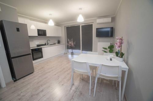 Apartament J3 z dużym balkonem