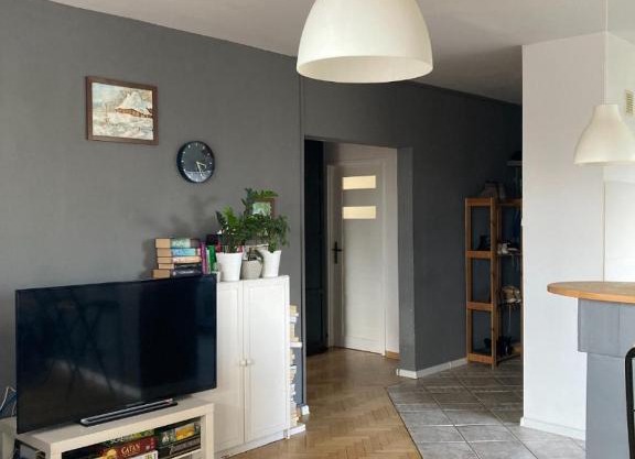 Apartament on Bharat Nagar Rd