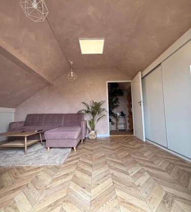 Apartament pod miastem