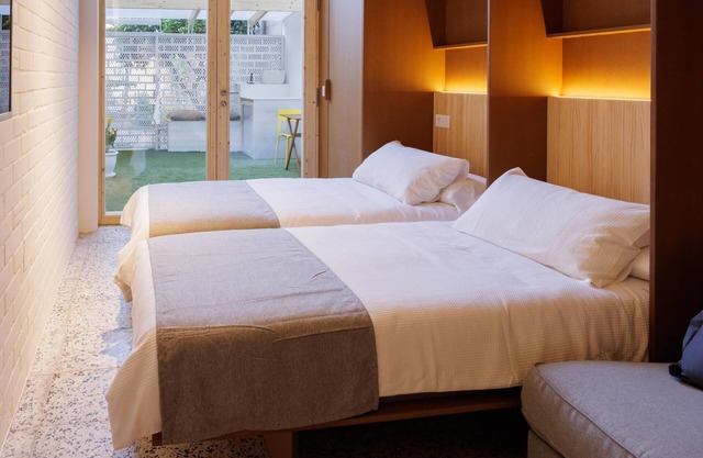 Apartamento estudio con terraza-pensión*