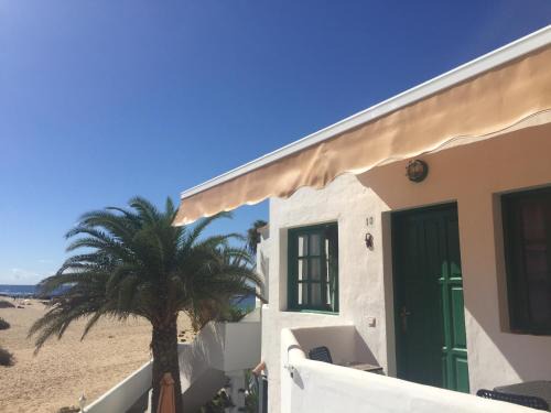 Apartamento LA CONCHA Seaview Direct at the Beach & Sea