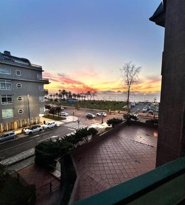 Apartamento Samil Primera Línea de Playa 1J