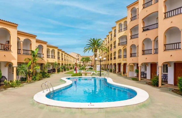 Apartamentos Turísticos Jardines del Plaza