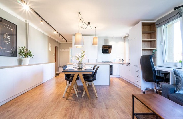 ApartamentySnu, Waryński Komfort (przy dworcu)