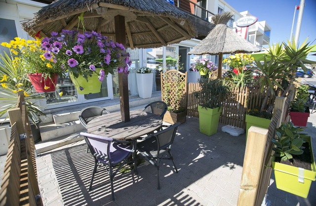 Apartement Design Terrace Seaside