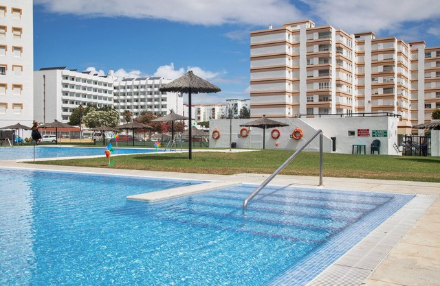 Apartment "Brisa Marina" with Shared Pool & Wi-Fi