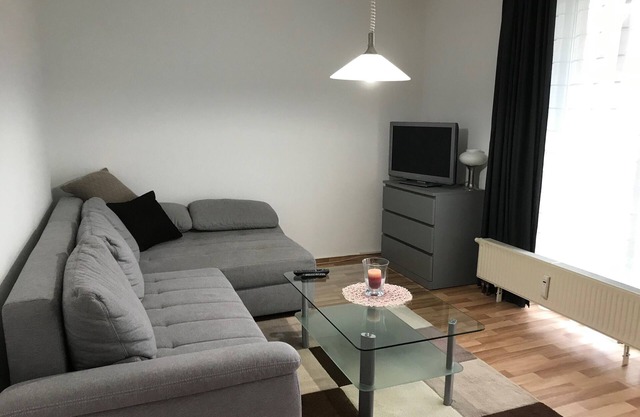 Apartment 'Am Goldenen Löwen' with Private Terrace, Private Garden and Wi-Fi