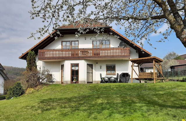 Apartment 'Nationalparkblick' with Mountain View, Balcony and Wi-Fi