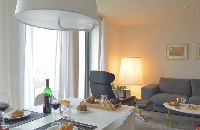 Apartment 13 - gate to the sea