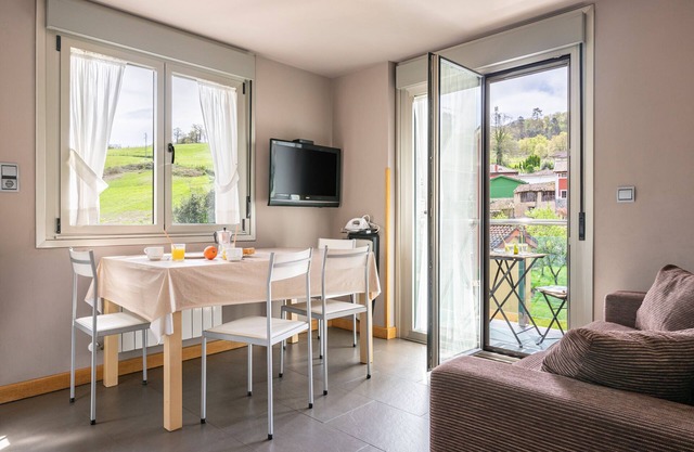 Apartment '3ºd Apartamento 4 Adultos' with Balcony and Wi-Fi